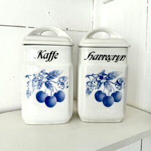 Fine gamle køkkenkrukker 💙