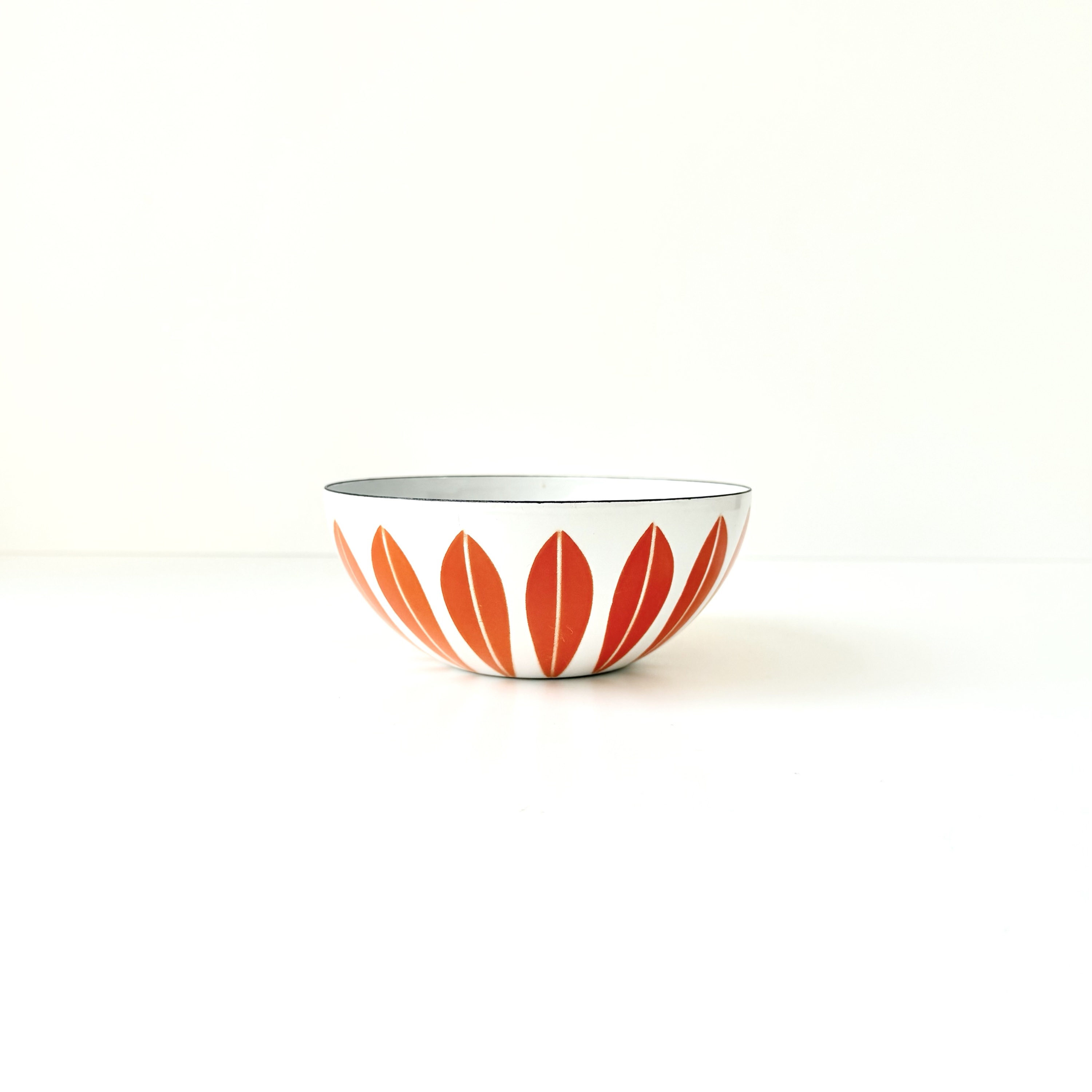 Orange Lotus skål Ø14 🧡